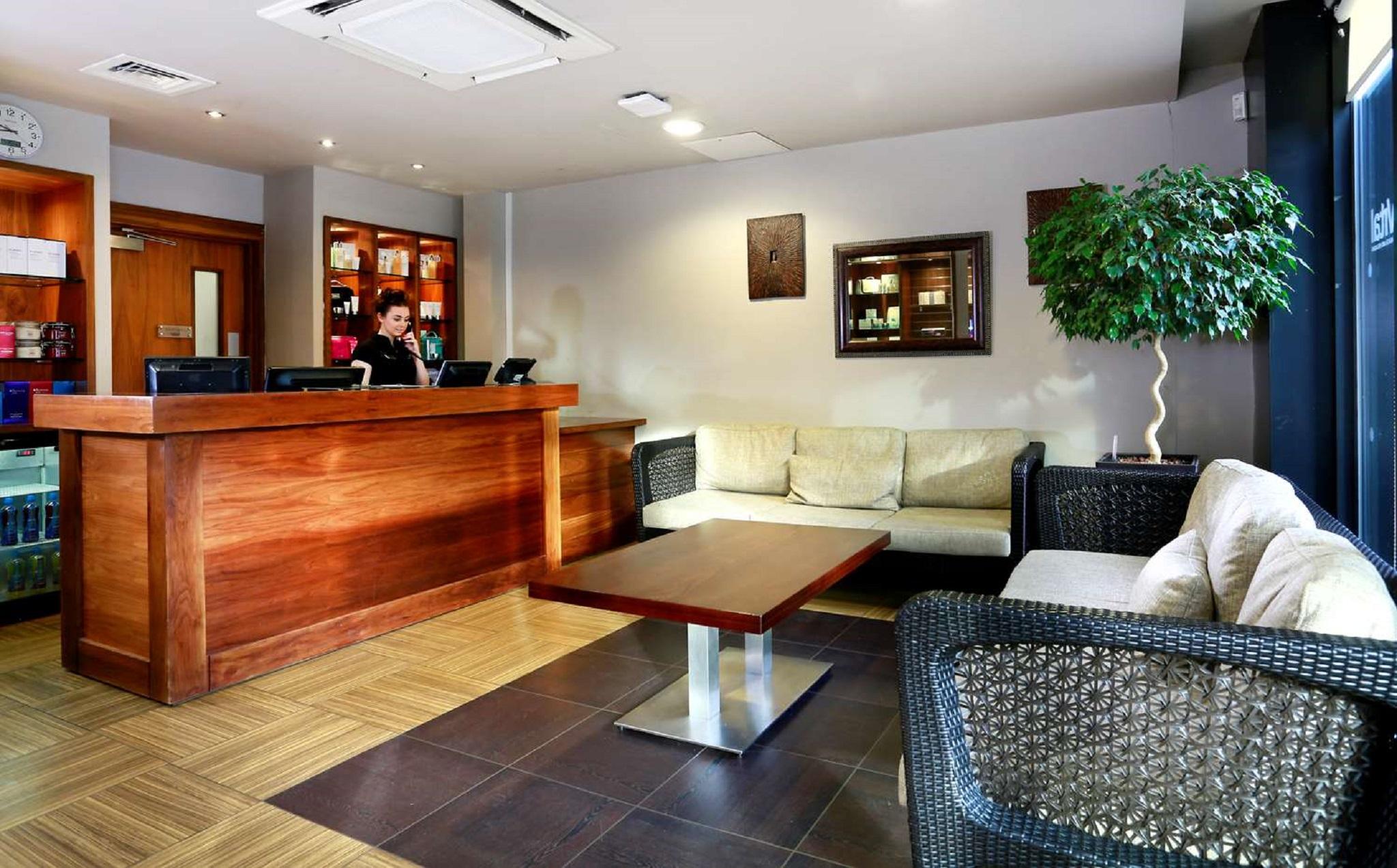 Macdonald Hill Valley Hotel, Spa & Golf Resort Whitchurch  Eksteriør billede