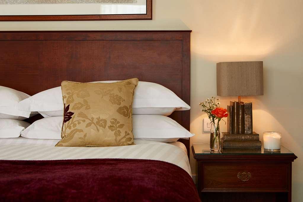 Macdonald Hill Valley Hotel, Spa & Golf Resort Whitchurch  Værelse billede