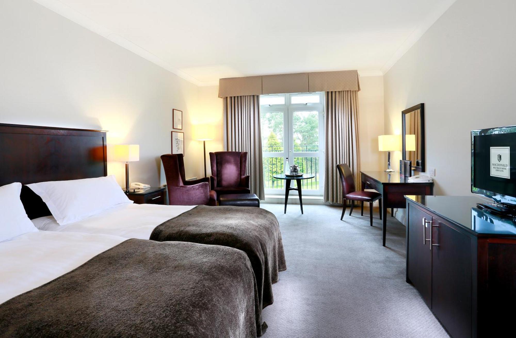 Macdonald Hill Valley Hotel, Spa & Golf Resort Whitchurch  Eksteriør billede
