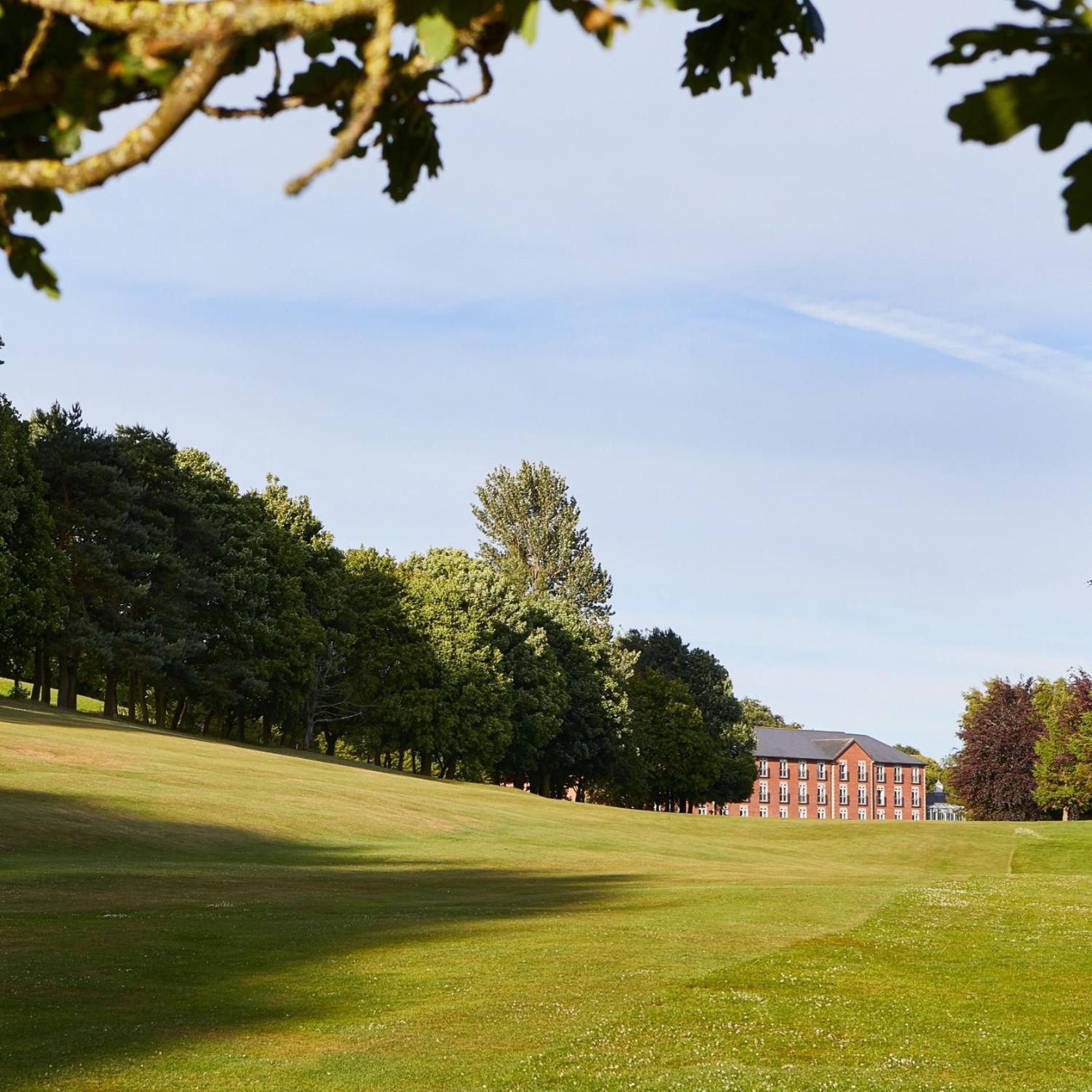 Macdonald Hill Valley Hotel, Spa & Golf Resort Whitchurch  Eksteriør billede