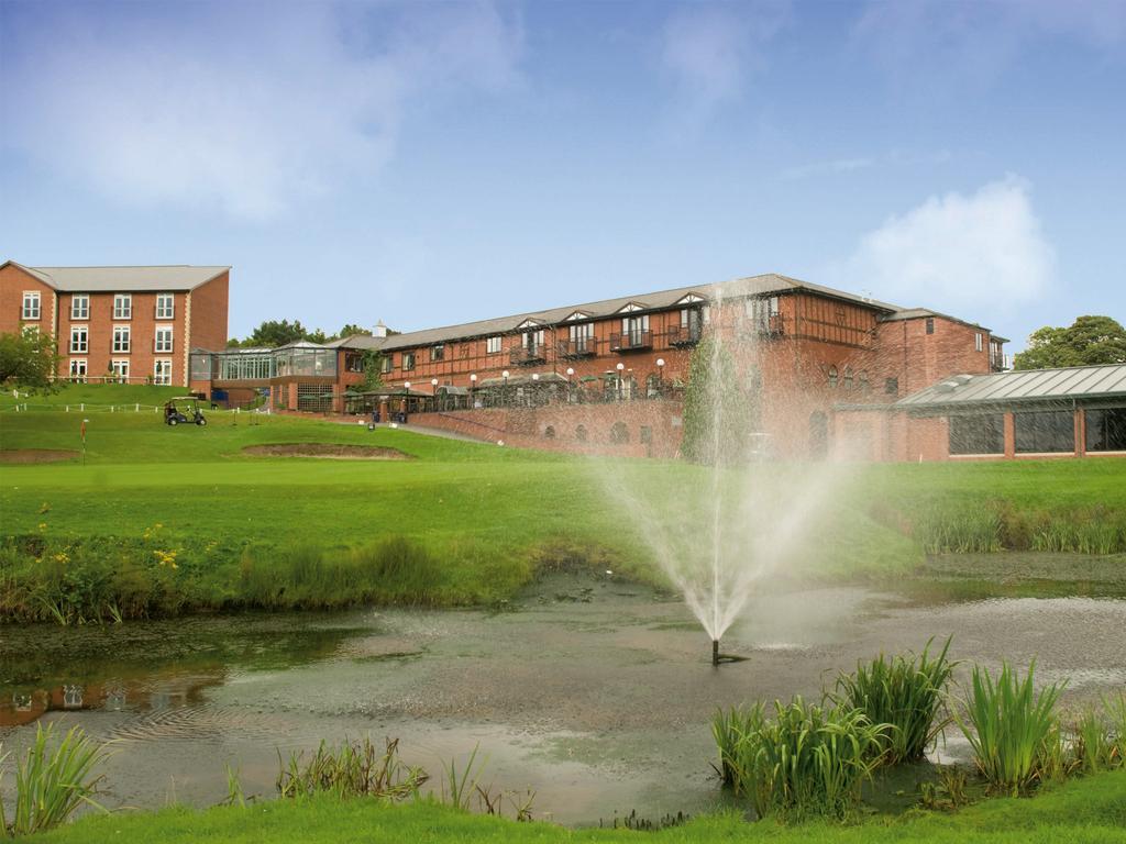 Macdonald Hill Valley Hotel, Spa & Golf Resort Whitchurch  Eksteriør billede